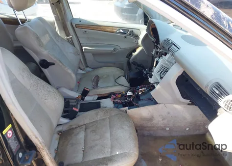 2007 Mercedes-Benz C 230 Sport z USA, uszkodzony, nr VIN WDBRF52H77F891397